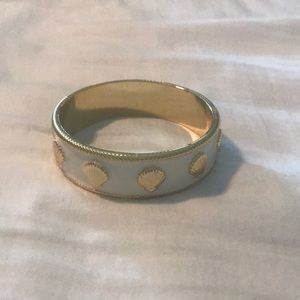 Lilly Pulitzer shall bangle